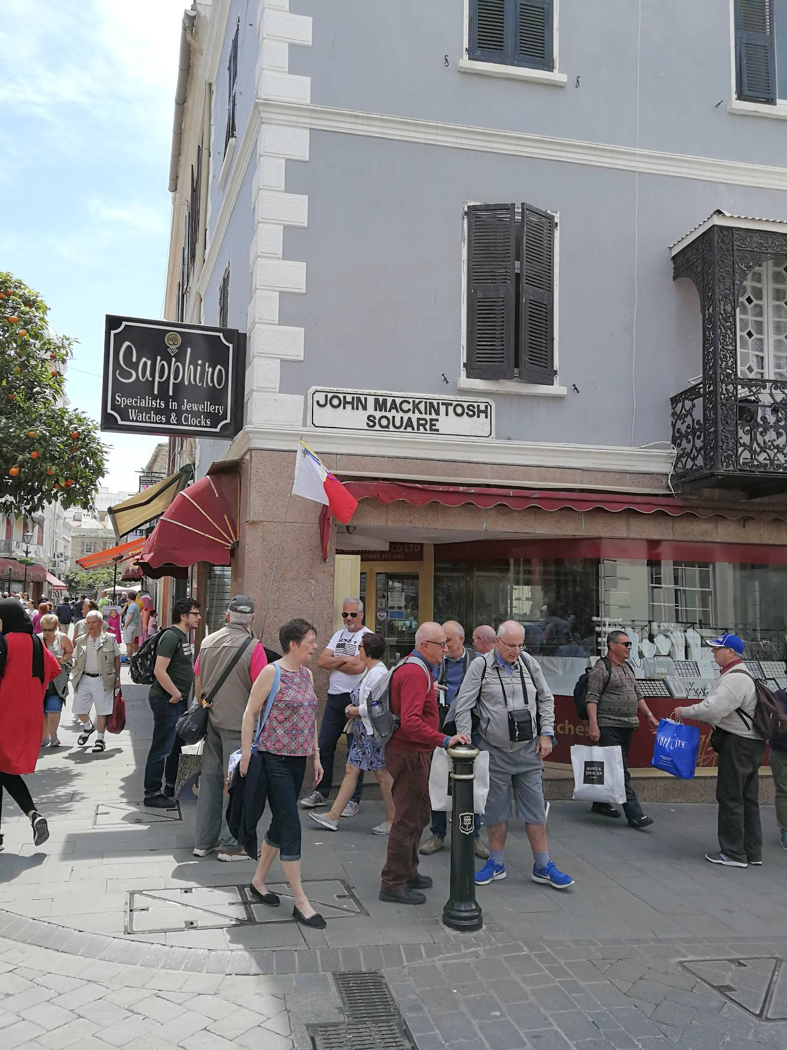 Sapphiro on John Mackintosh Square